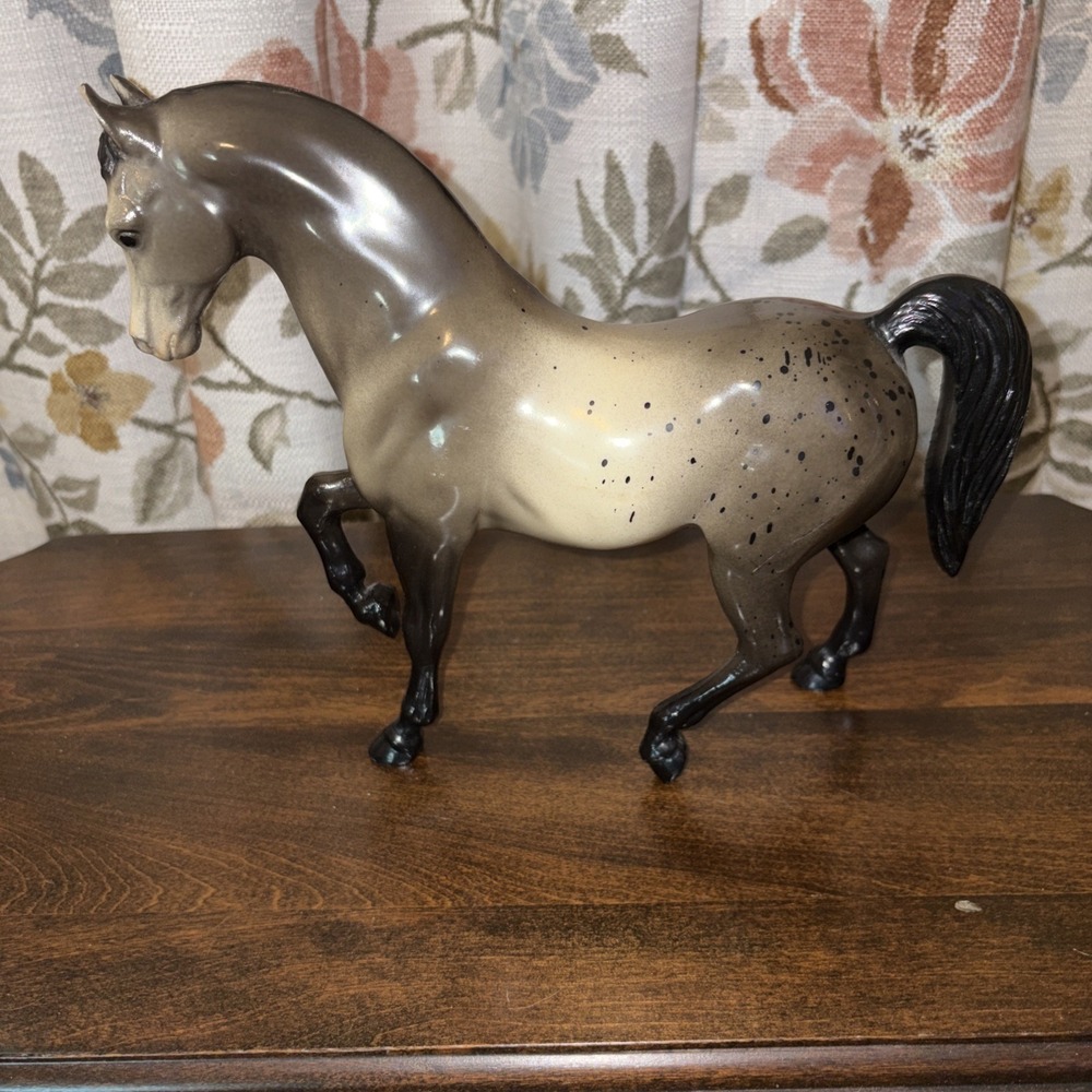 Vtg Breyer Horse Traditional Family Arabian Mare Gray Appaloosa Speck Glossy